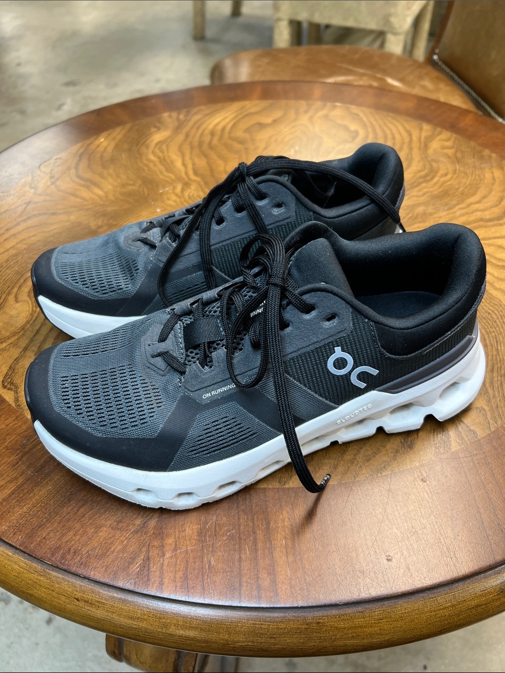 OnCloud Runner 2 Eclipse Sneakers NWOT